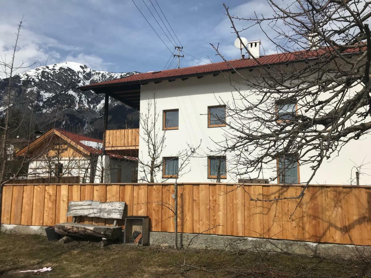 Schusterbrand Appartements Absam Екстер'єр фото