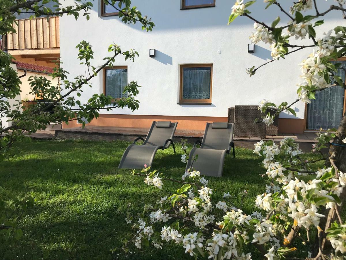 Schusterbrand Appartements Absam Екстер'єр фото